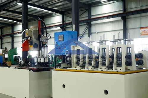 不銹鋼制管機,鈦焊管制管機,熱交換管制管機,制管機廠家,飲用水管制管機,排氣管制管機,復(fù)合管制管機,制管機模具,自來水管制管機,制管機價格,專業(yè)制管機,制管機